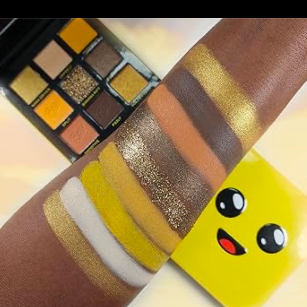 makeup revolution x fortnite peely palette